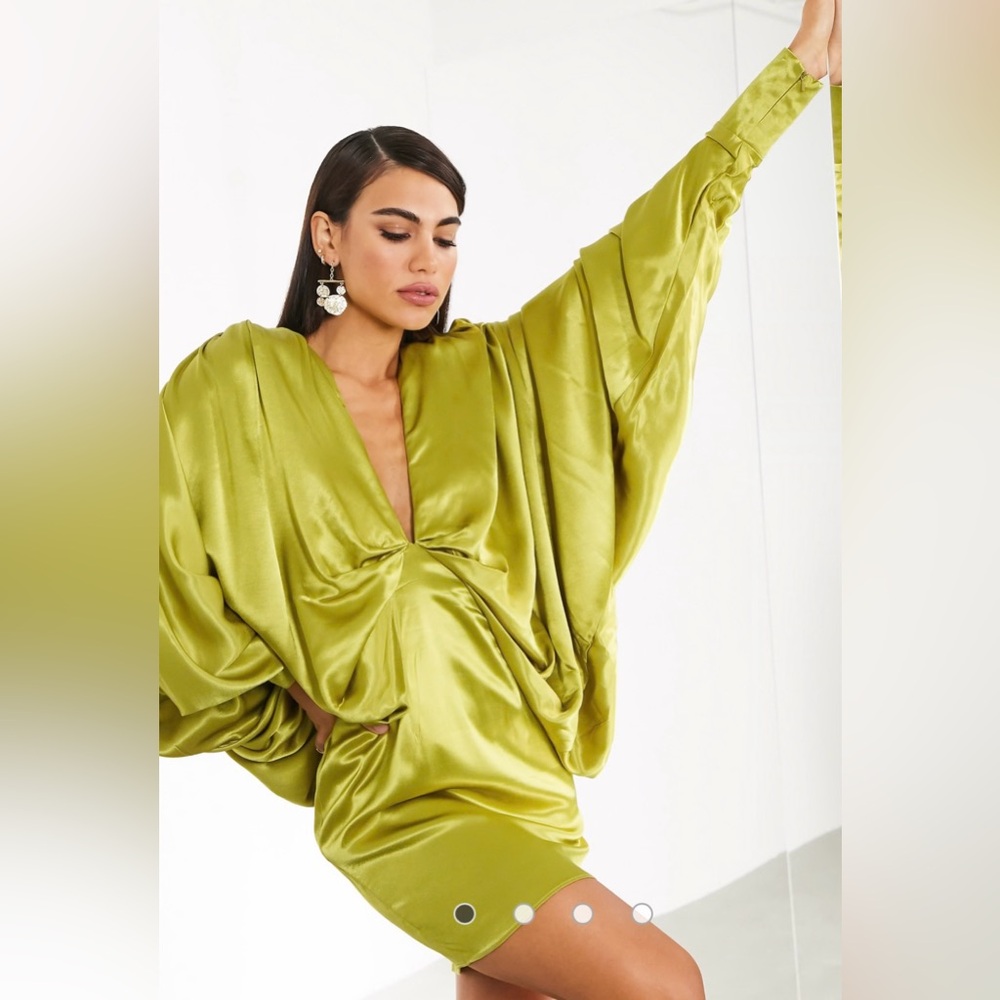 ASOS EDITION Extreme Kimono Sleeve Mini Dress – Chartreuse Green (US 2)